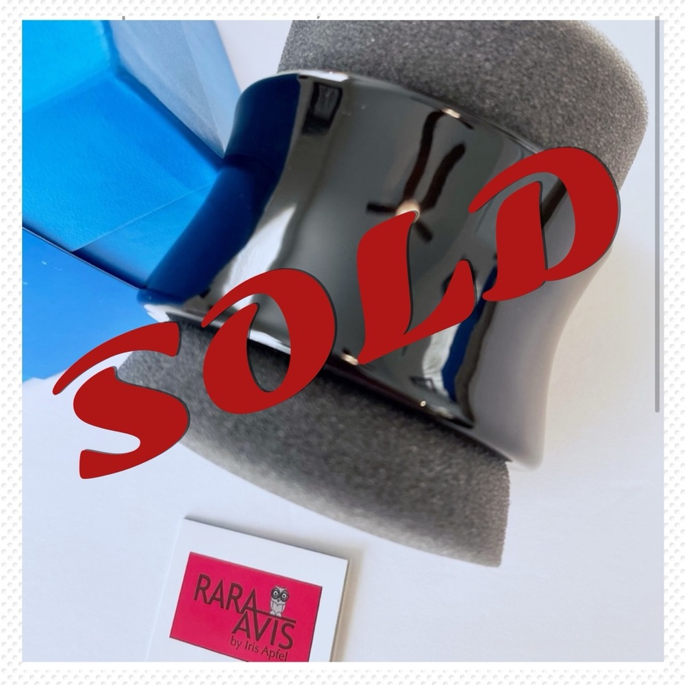 COPY - Rara Avis by Iris Apfel • Colored Resin Bangle Bracelet • Black-M/L